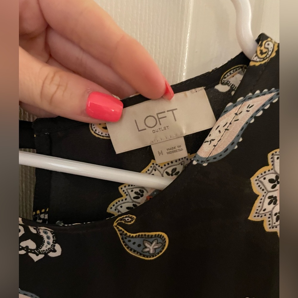 LOFT Tank Top - Picture 4 of 4